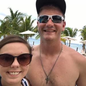 Meet your Posher, Ethan